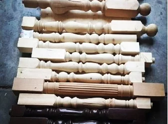 جدیدترین طرح‌ها و مدل‌های نرده پله چوب راش