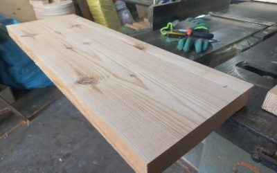 کف پله چوب کاج روسی ، زیبایی و قیمت مناسب