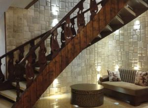 اجرا و نصب انواع نرده و دسته نرده و کف پله چوبی