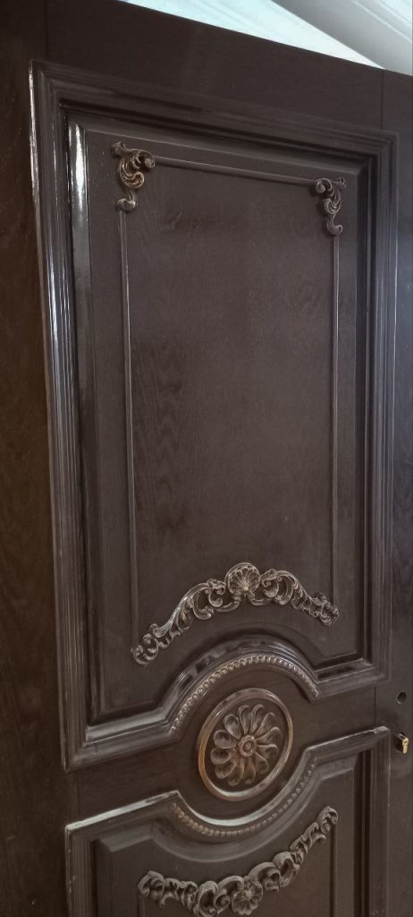 درب تمام چوب کلاسیک اتاقی