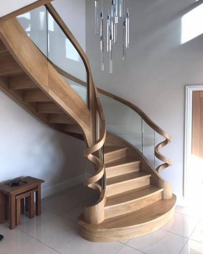 پله گرد لوکس و مدرن