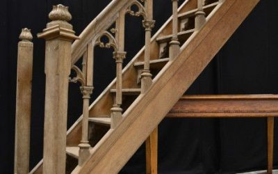 “نرده‌های گوتیک منبت‌کاری‌شده؛ تلفیق هنر کلاسیک با دکوراسیون مدرن”