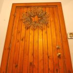 تعمیر انواع درب تمام چوب