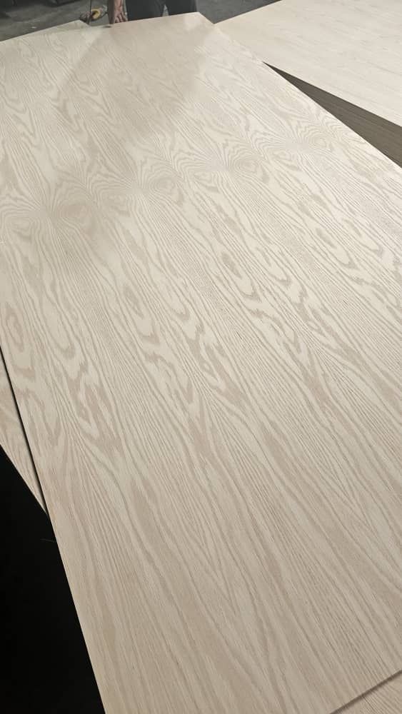 پلی وود با ماندگاری بالا در برابر سایش، رطوبت و تغییرات دما