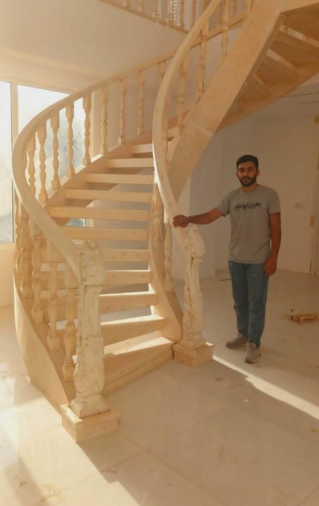 طراحی خاص نرده قوس دوبلکس