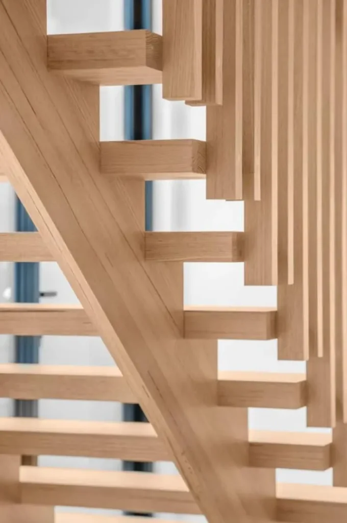 نمونه پله چوبی