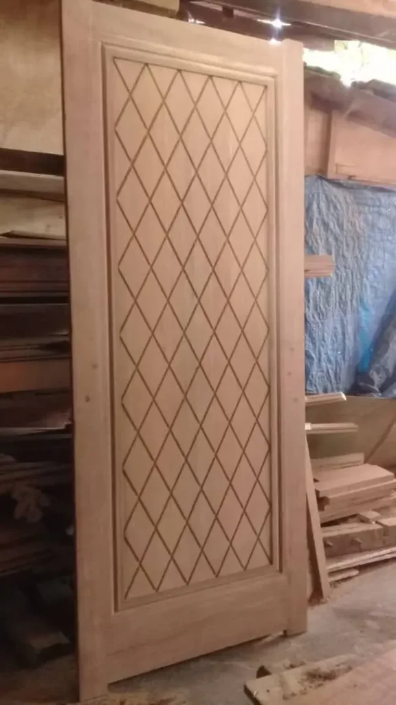 درب  PVCطراحی و ساخته شده در گروه فن وهنر