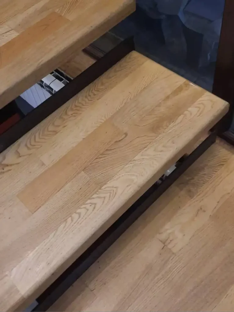 کف پله چوب بلوط آمریکایی