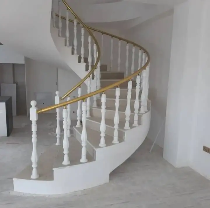 تولید و نصب نرده PVC و پلاستیک با اتصالات استیل