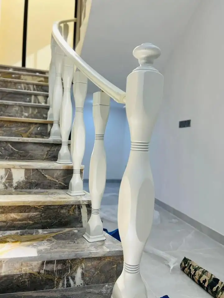 تولید و نصب نرده PVC و پلاستیک با اتصالات استیل