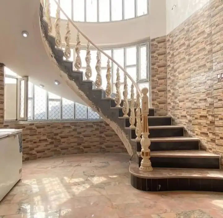 تولید و نصب نرده PVC و پلاستیک با اتصالات استیل