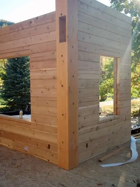 بهترین اتصالات دیوار چوبی در کلبه‌های چوبی لاگ و تمام چوب