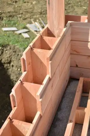 اجرای دیوارهای دوجداره با سیستم لاگ