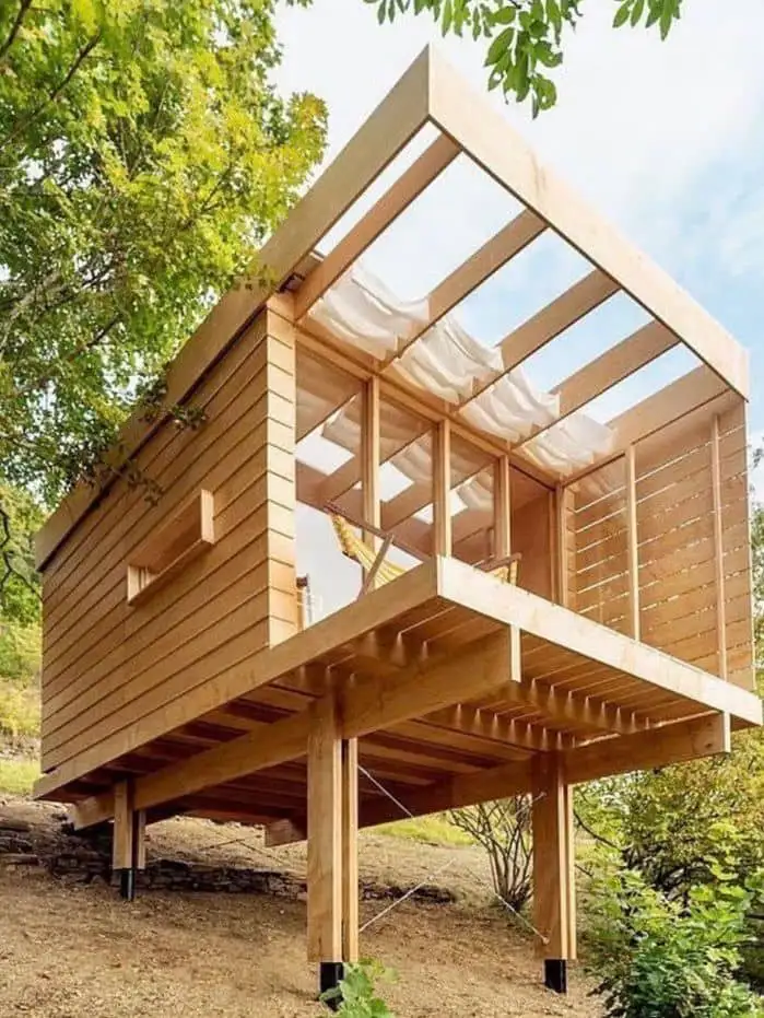 طراحی و ساخت کلبه چوبی