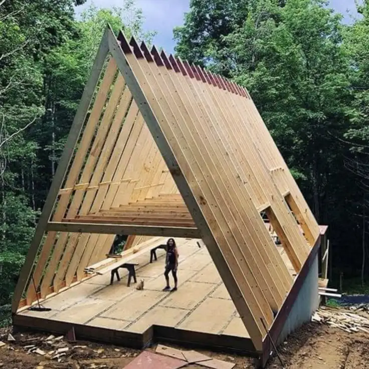 ساخت کلبه چوبی ویلایی با استانداردهای روز دنیا توسط گروه مهندسی فن و هنر