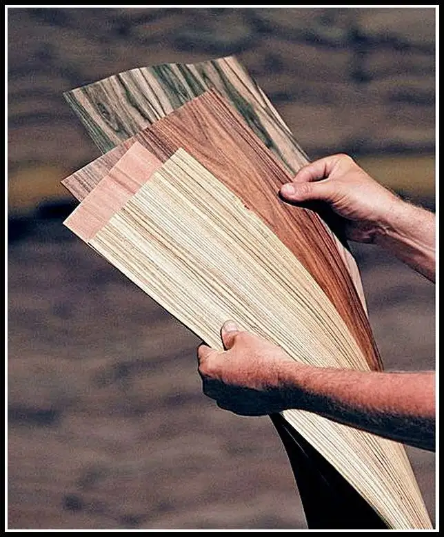 لیزر چوب و روکش در ضخامت‌های ۰.۰۶ الی ۲ میلیمتر با نقوش هندسی و گل و مرغ و گره‌چینی با روکش