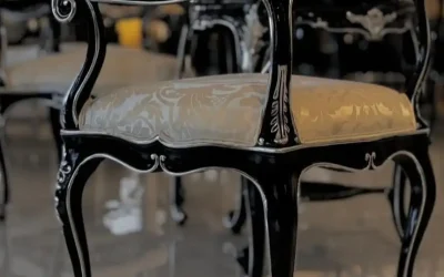 مدل مبل صندلی آرمچر (Armchair) به سبک نئوکلاسیک یا روکوکو