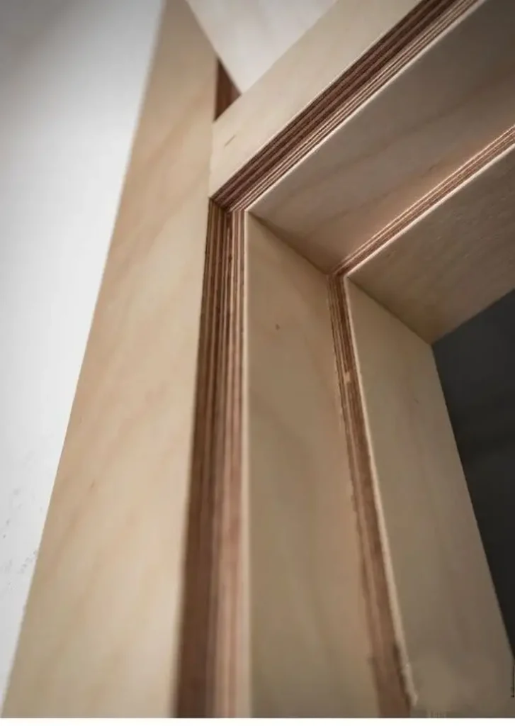 چهار چوب درب پلی وود روسی با روکش بلوط آمریکایی