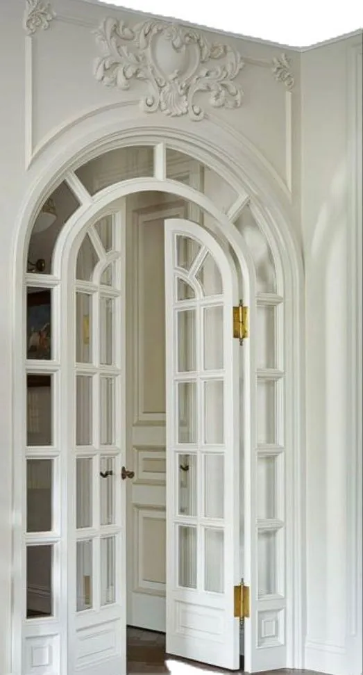 جداسازی پذیرایی با درب شیشه خور فرانسوی چوبی