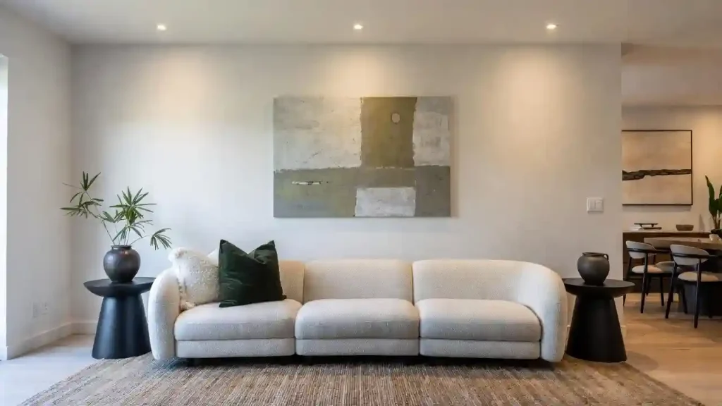 خرید مبل راحتی مدرن با امکان ساخت سفارشی در کارگاه ما، طراحی مدرن و استفاده از متریال استاندارد