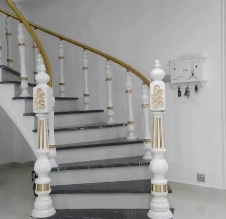 نمونه کار نرده پله PVC پلیمری صادراتی