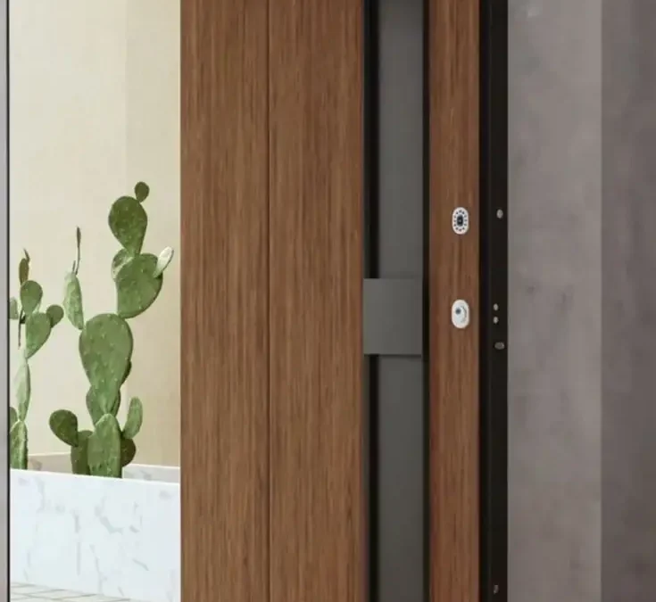 استانداردهای نصب شیشههای بزرگ روی درب فلزی | شیشه سکوریت دودی و لمینت | نکات فنی