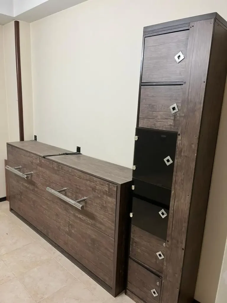 فروش تخت کمجا دست دوم دونفره با درب فلزی