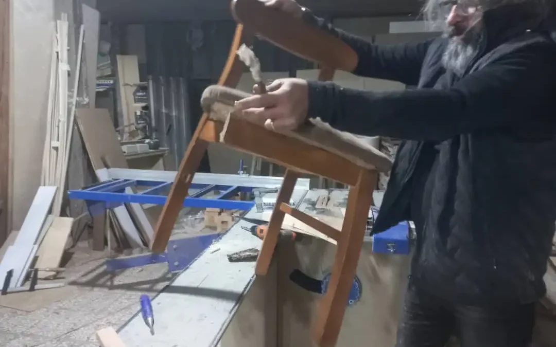 تعمیر صندلی چوبی، نجاری و روکوبی تخصصی