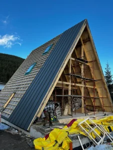 راهنمای نهایی خرید و اجرای سقف شیبدار (شیروانی)