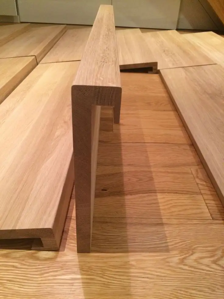 چوب بلوط آمریکایی برای کفپوش پله، درب ورودی و دکوراسیون منزل