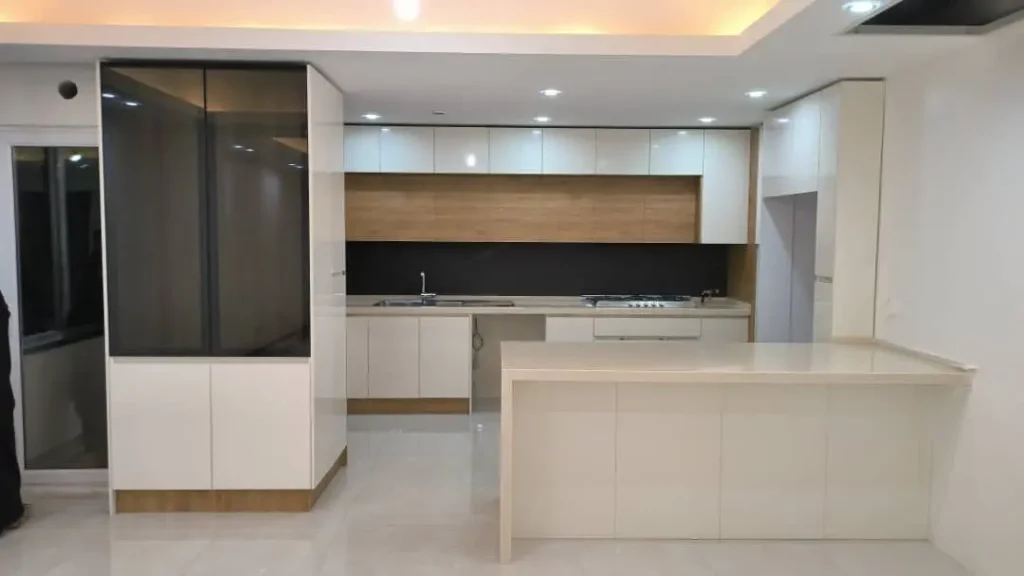 نمونه کار کابینت ،درب ریلی، درب چوبی روکش بلوط