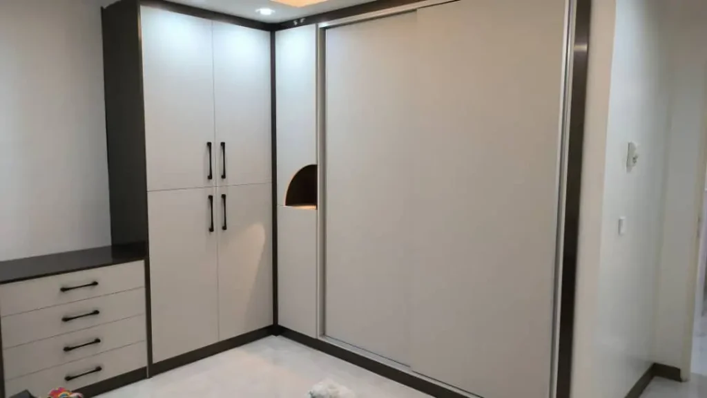 نمونه کار کابینت ،درب ریلی، درب چوبی روکش بلوط