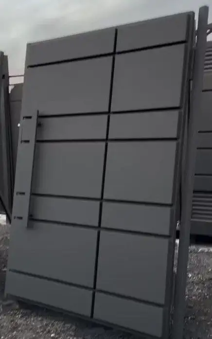 درب‌های پیوت (لولا پاشنه‌ای) لوکس