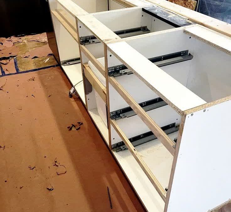 طراحی و ساخت کابینت